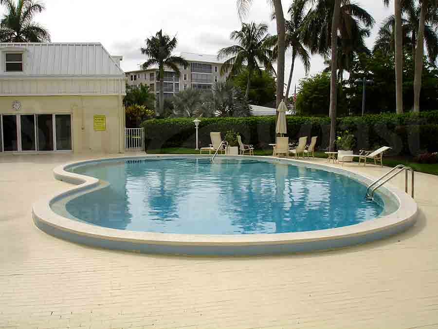 Laurentians Community Pool